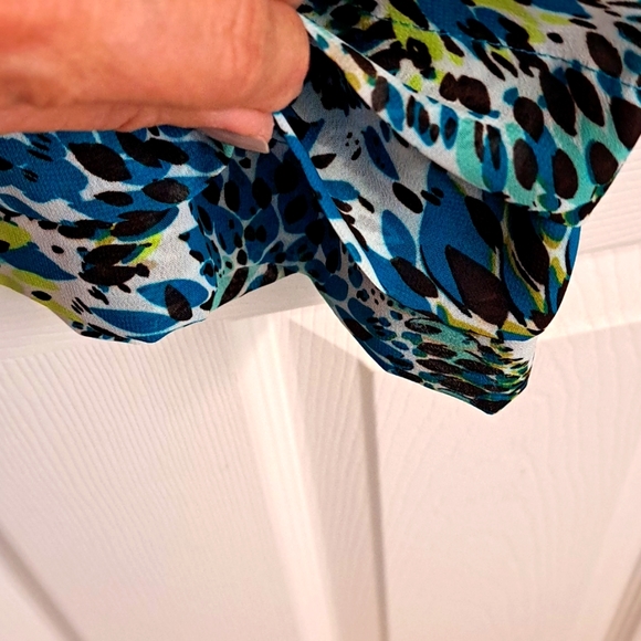 🌴 Turquoise Halter Top - Picture 4 of 12